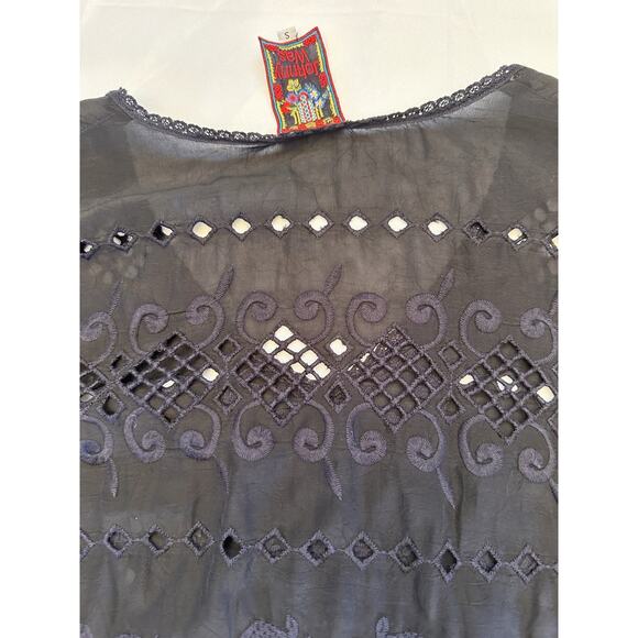Johnny Was Embroidered Blouse Womens Small Black Eyelet Bohemian Whimsical - Picture 12 of 14